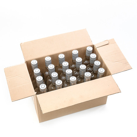 20 бутылок "Фляжка" 0,5 л с пробками гуала в коробке в Набережных Челнах